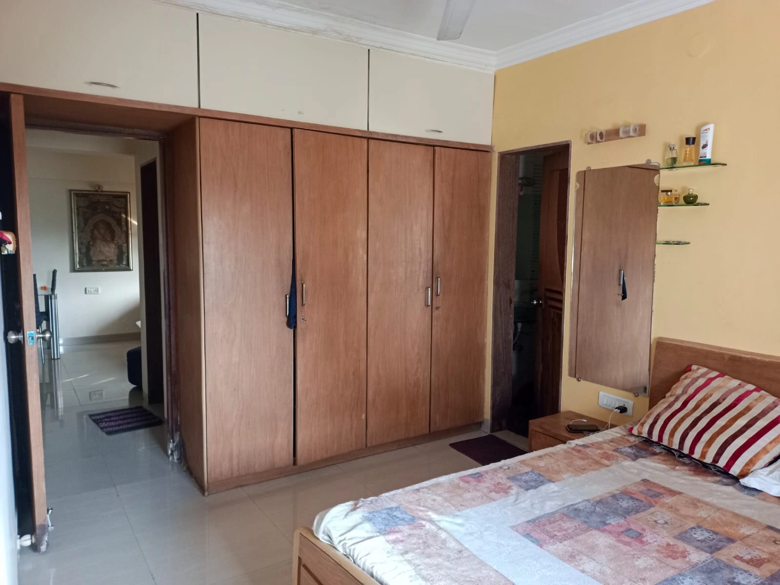 1 BHK Flat for Rent in Mari Gold Complex, Goregaon East