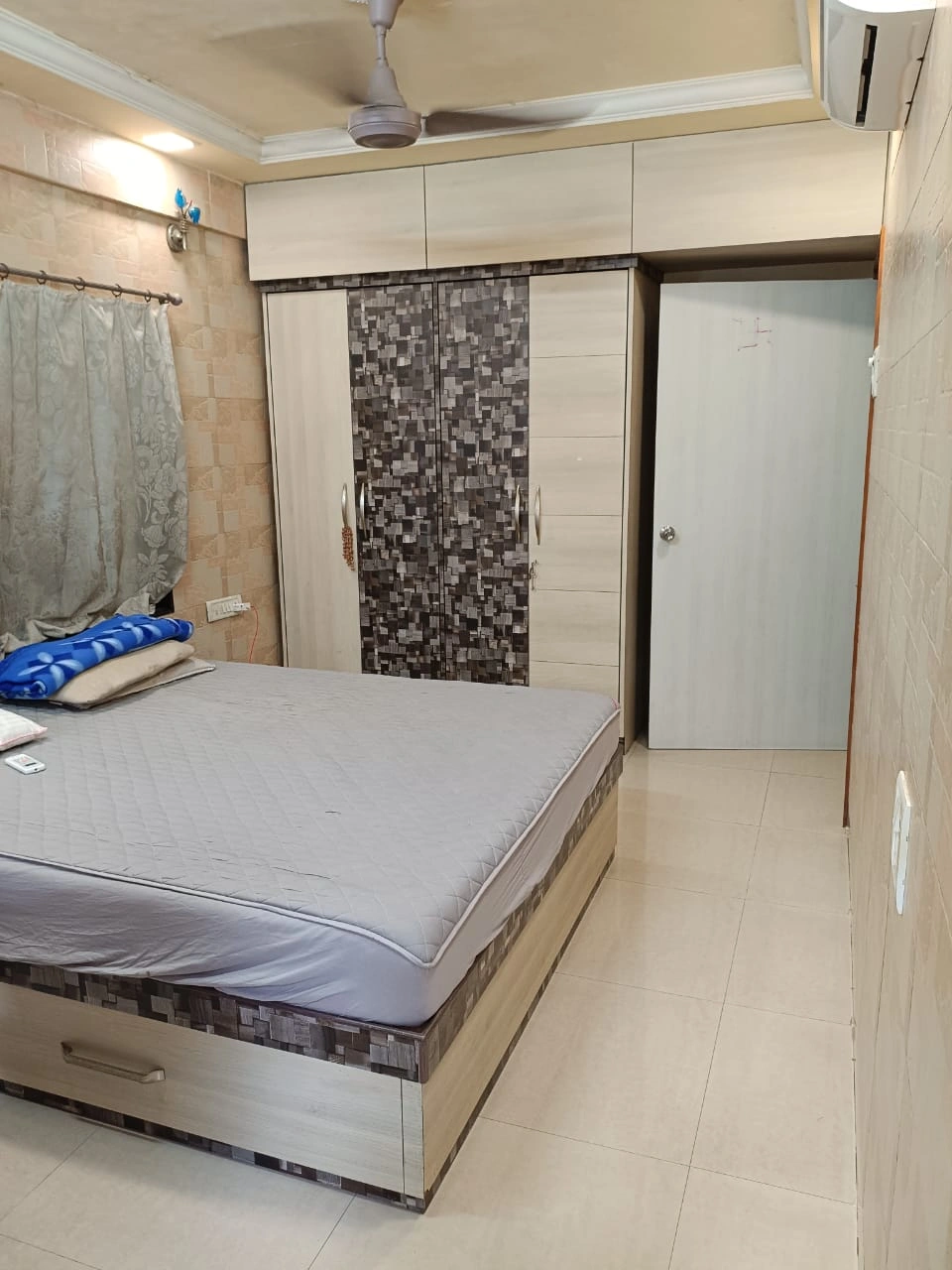 1 BHK Flat for Rent in Acme Amay Complex, Goregaon East