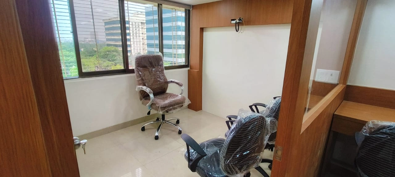 Commercial Office for Rent in Ijimima Building, Malad West
