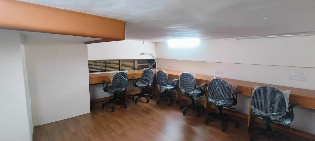 Commercial Office for Rent in Ijimima Building, Malad West