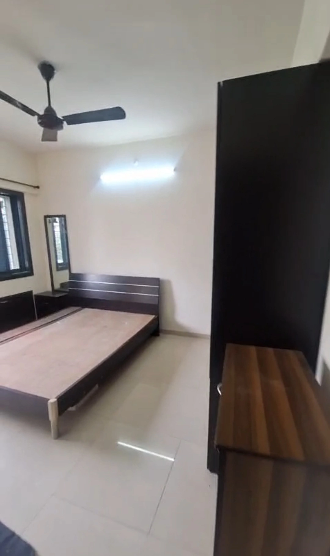 1 BHK Flat for Rent in Om Elegance Society , Malad West