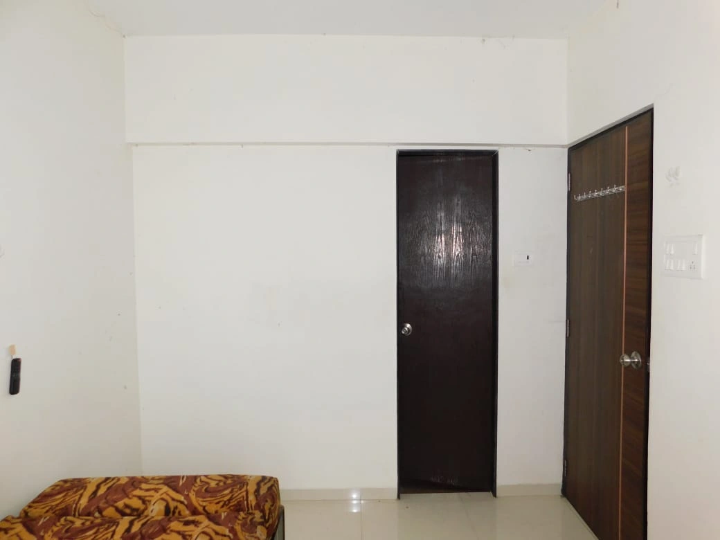 2 BHK Flat for Rent in Bhoomi Samarth, Goregaon East
