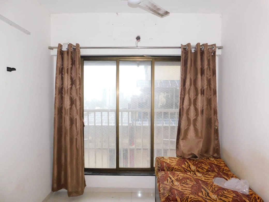 2 BHK Flat for Rent in Bhoomi Samarth, Goregaon East