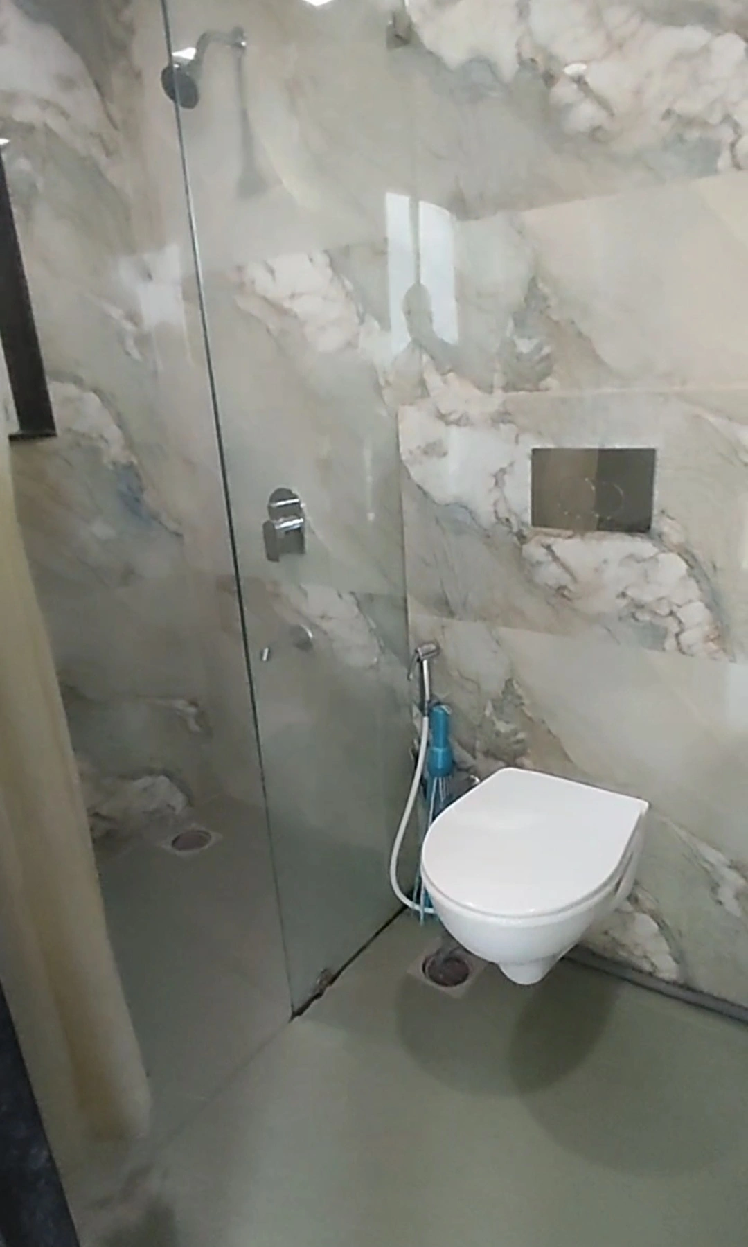 3 BHK Flat for Rent in Plam Spring Complex, Malad West