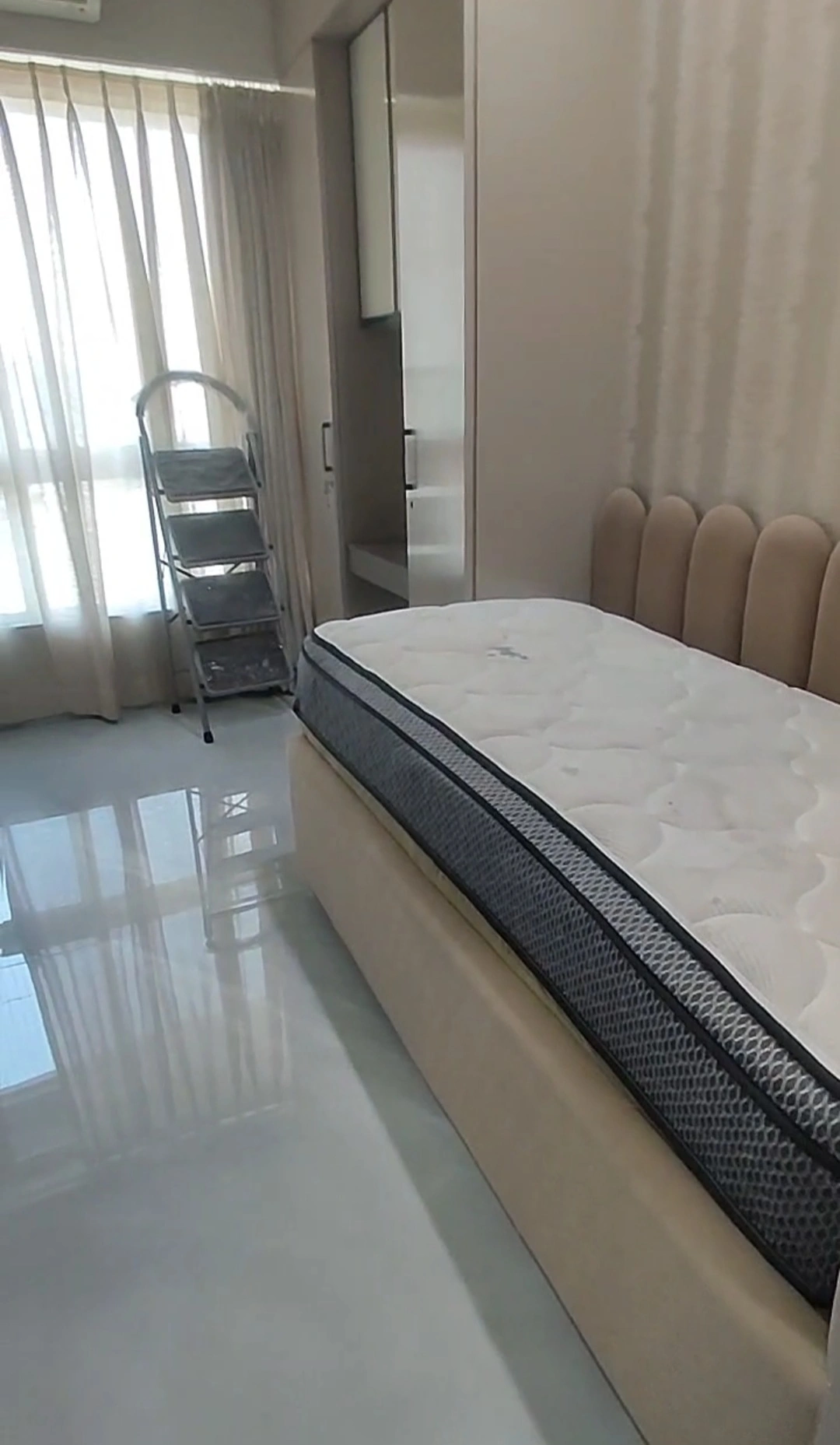 3 BHK Flat for Rent in Plam Spring Complex, Malad West