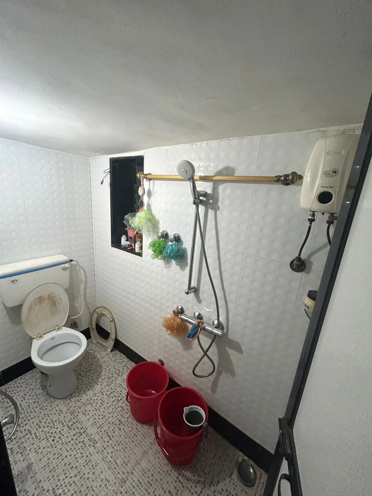 Double Sharing Room Girls only Flat for PG in Evershine Nagar, Malad West