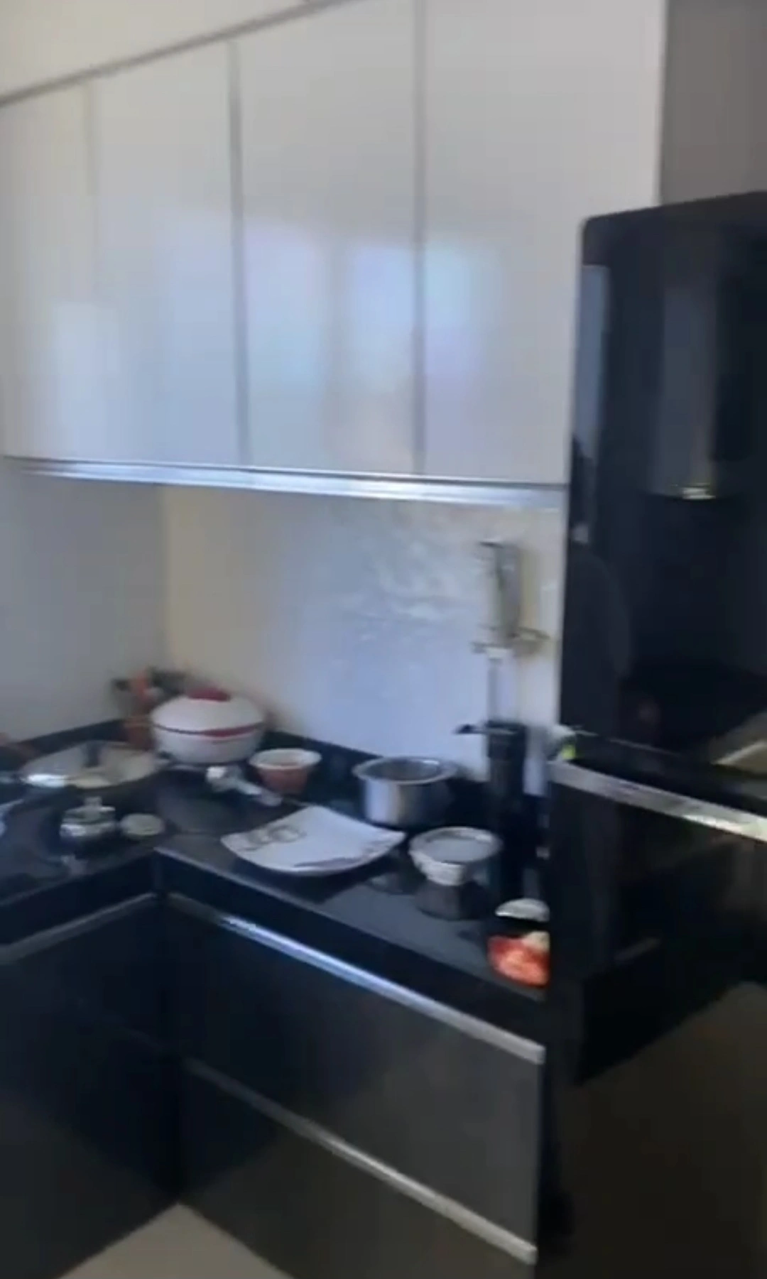 2 BHK Flat for Rent in Bhagat Grandeur , Malad West
