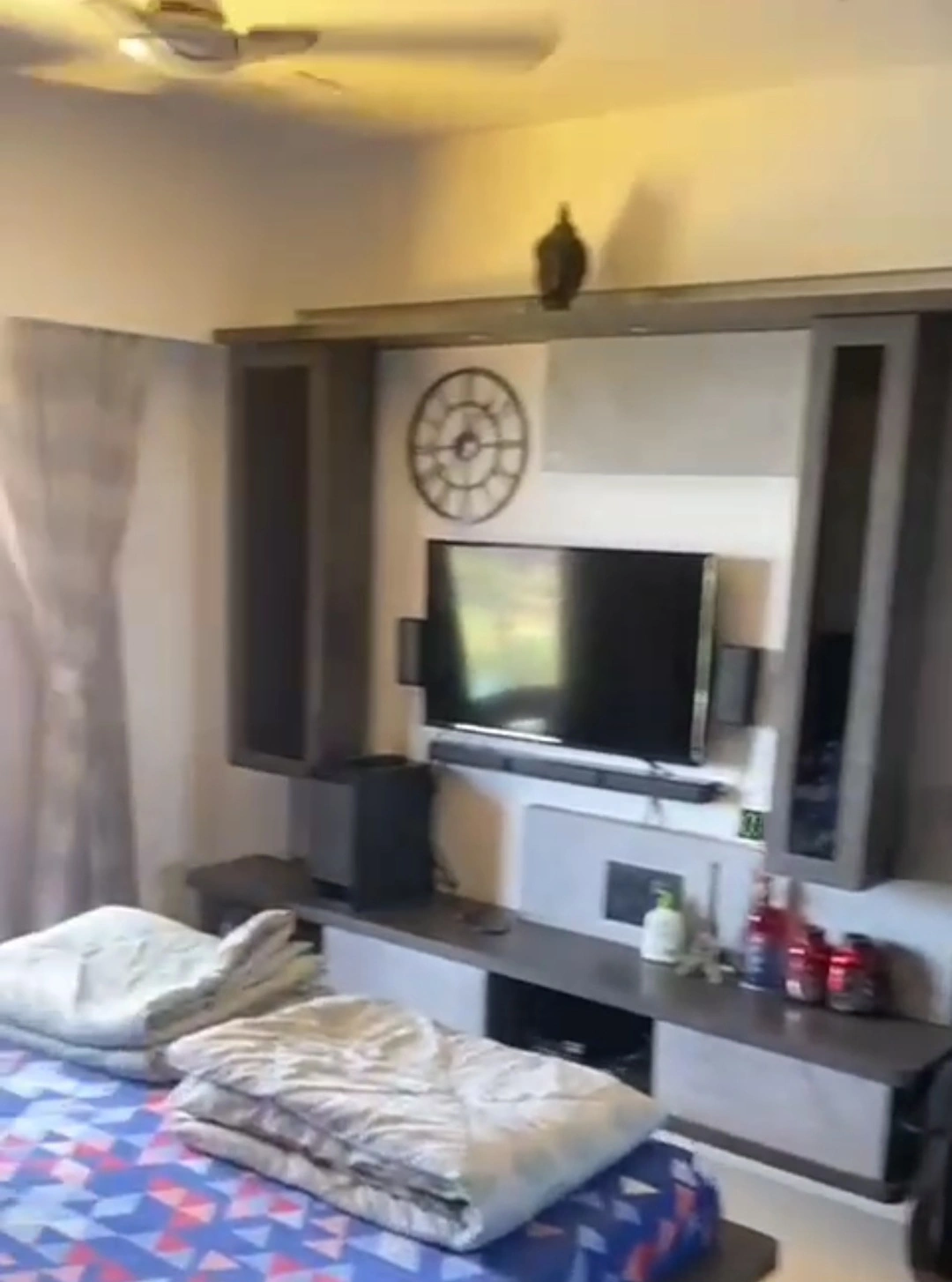 2 BHK Flat for Rent in Bhagat Grandeur , Malad West