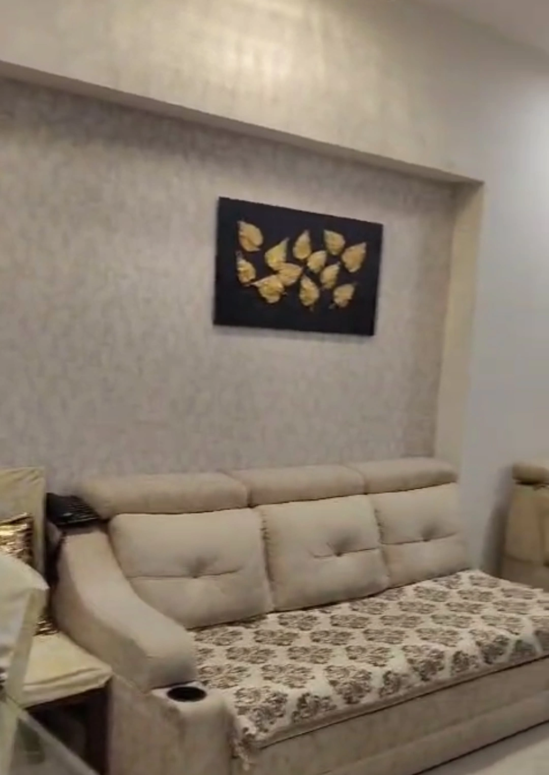 1 BHK Flat for Rent in Rizvi Cedar Tower, Malad East