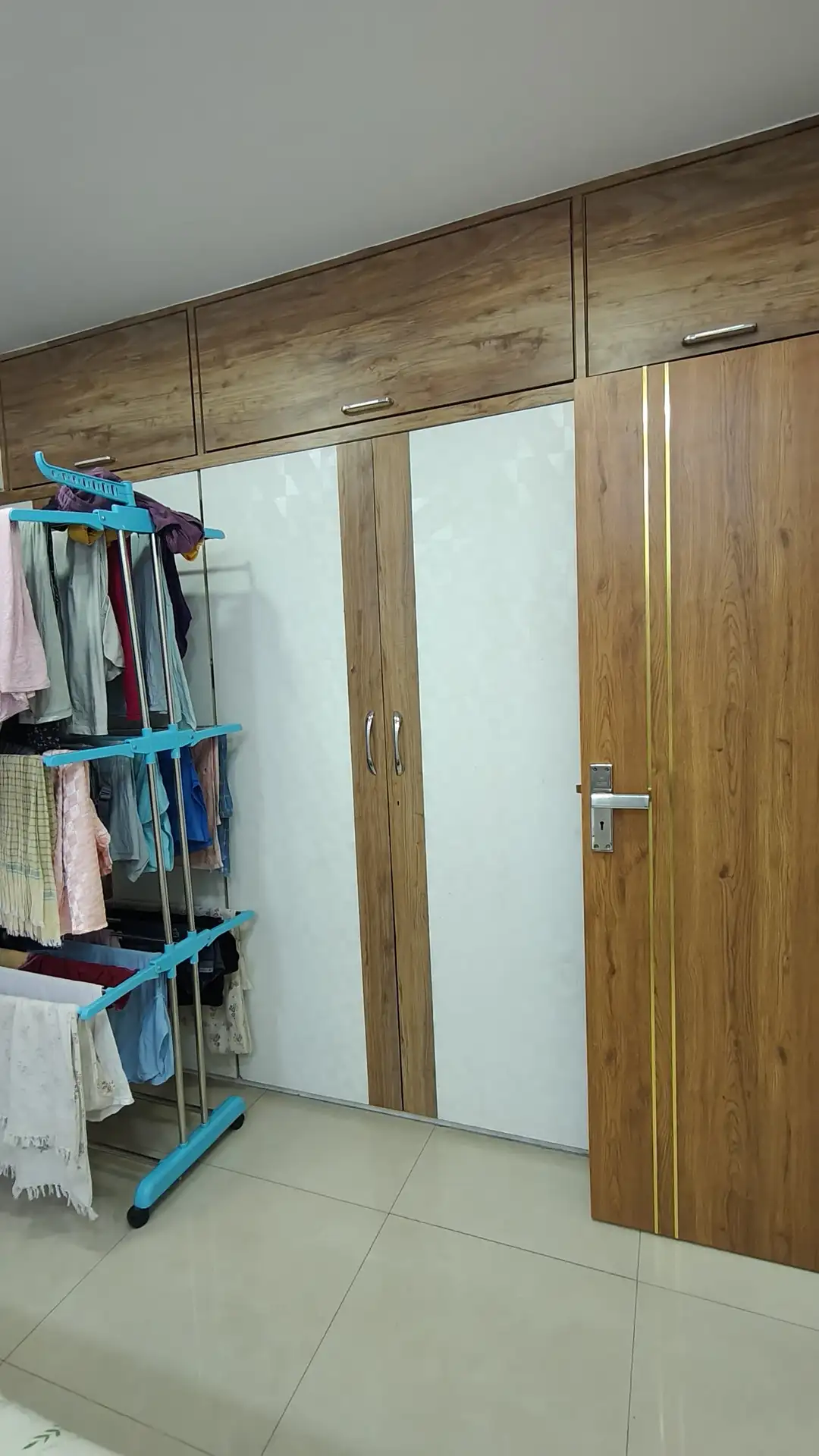 2 BHK Flat for Sale in Bhoomi Gokul Apartment , Goregaon East