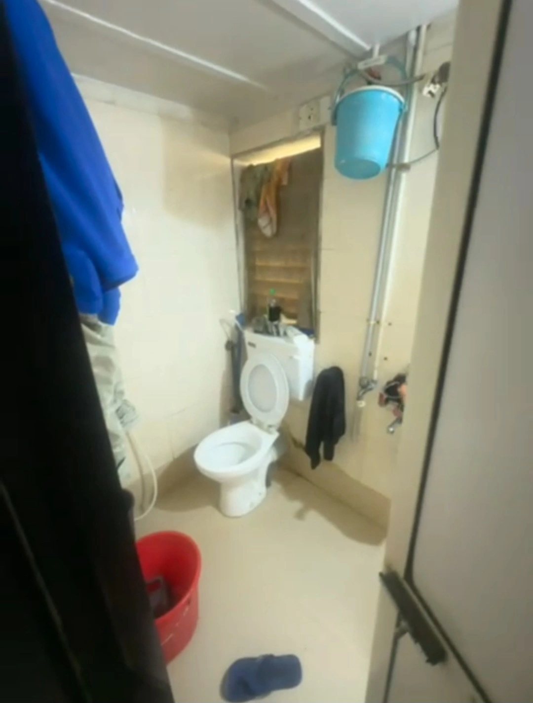 1 BHK Flat for Rent in Dheeraj Jamuna Society, Malad West
