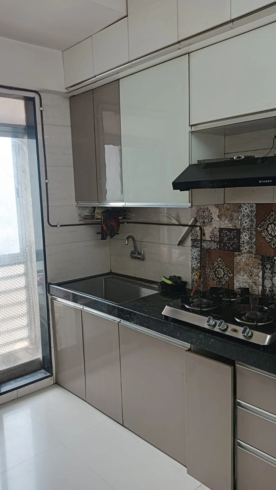 2 BHK Flat for Rent in Solitaire Star, Malad West