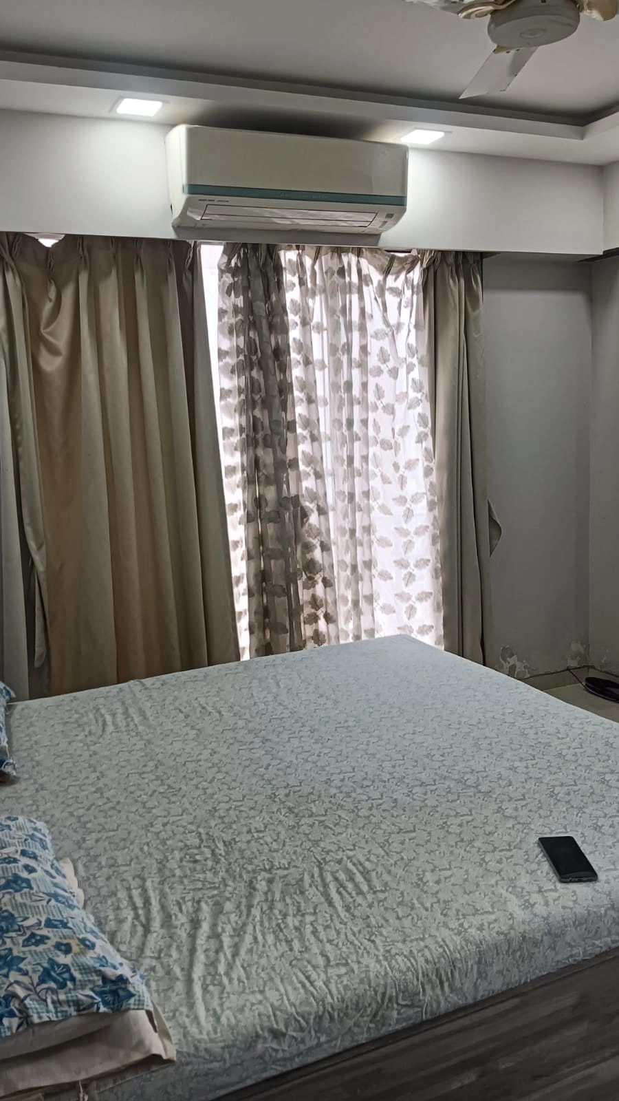 2 BHK Flat for Rent in Solitaire Star, Malad West