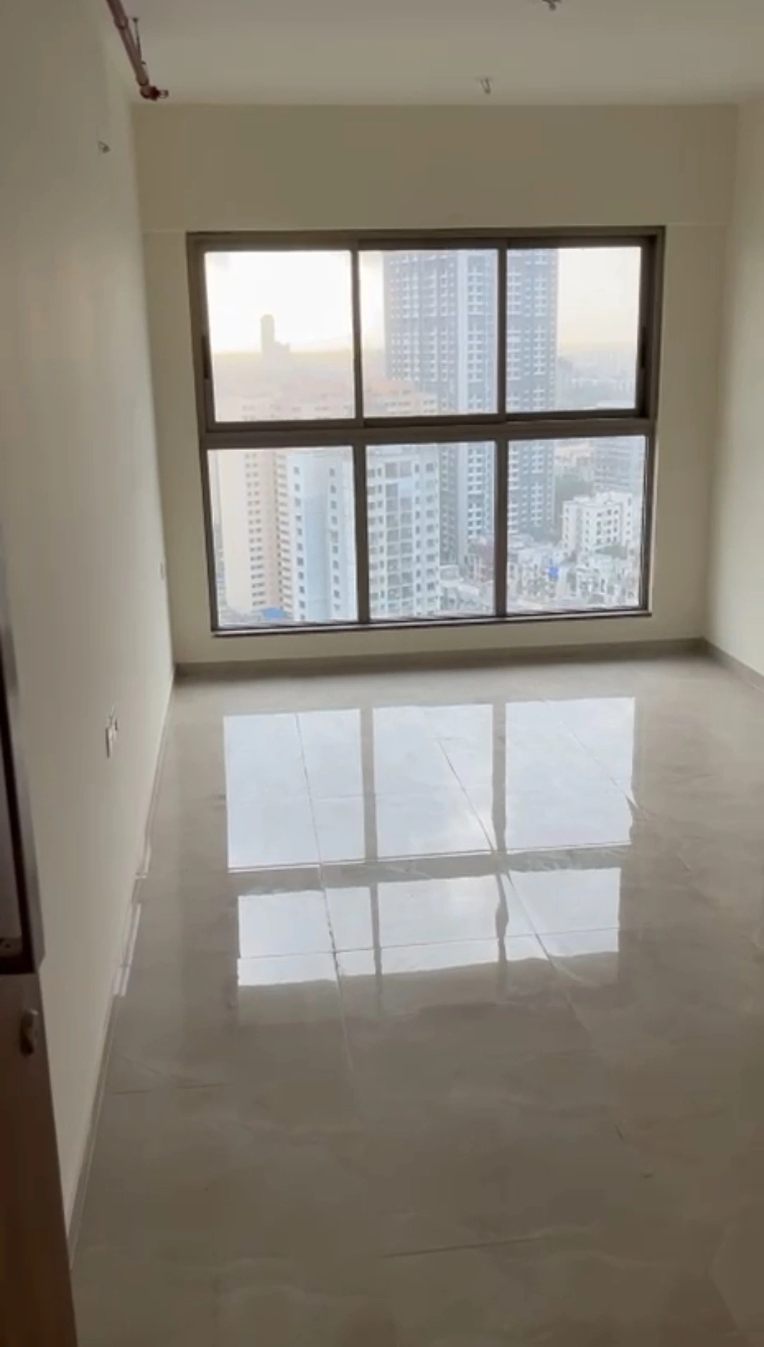 2 BHK Flat for Rent in Sheth Irene Tower, Malad West