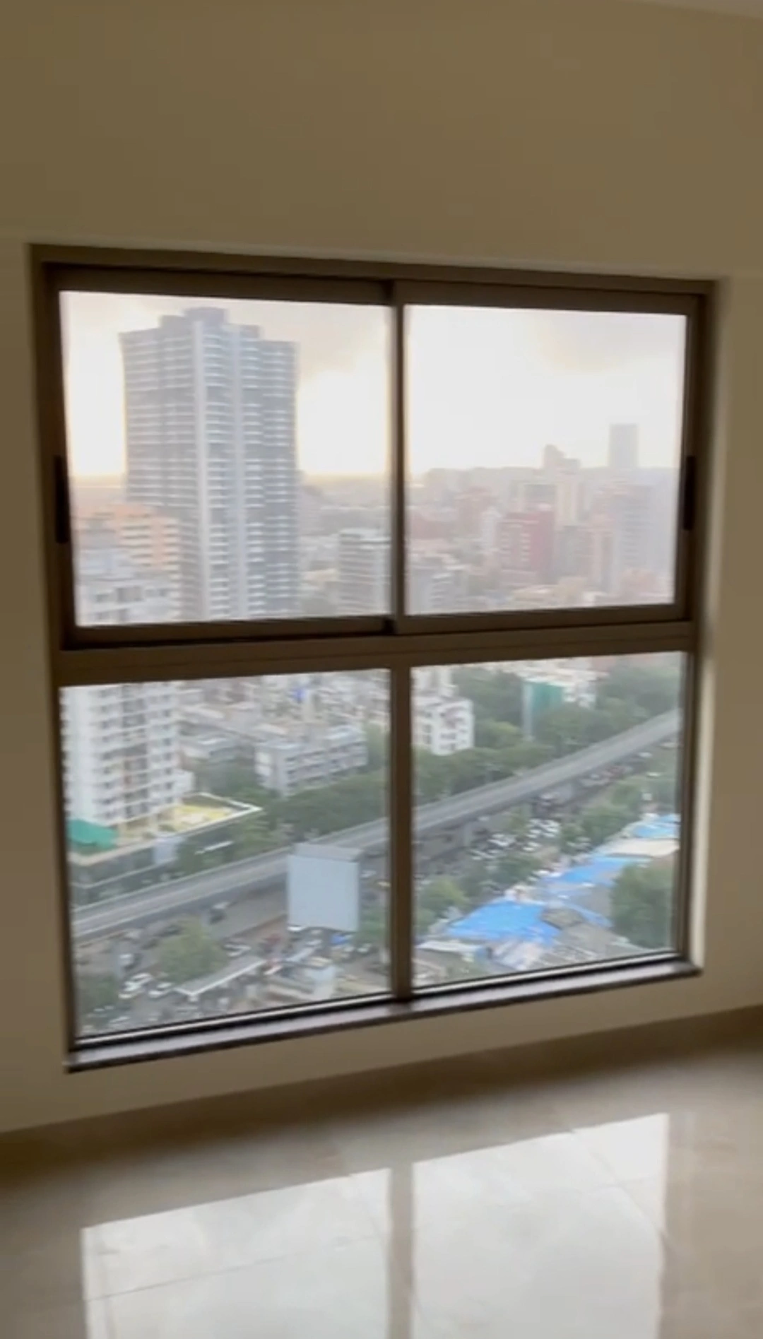 2 BHK Flat for Rent in Sheth Irene Tower, Malad West