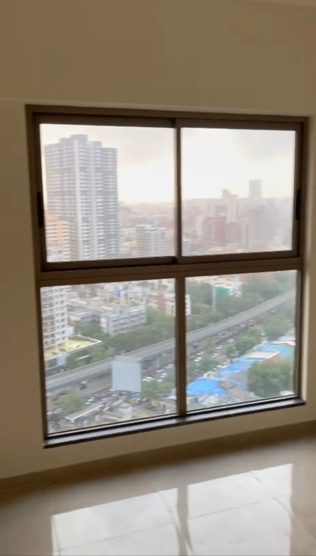2 BHK Flat for Rent in Sheth Irene Tower, Malad West