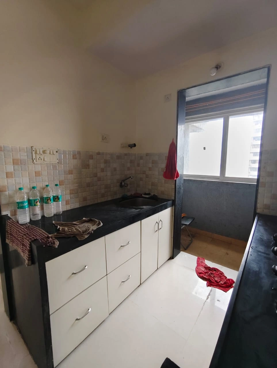 1 BHK Flat for Rent in Lotus Link Square Tower, Malad West