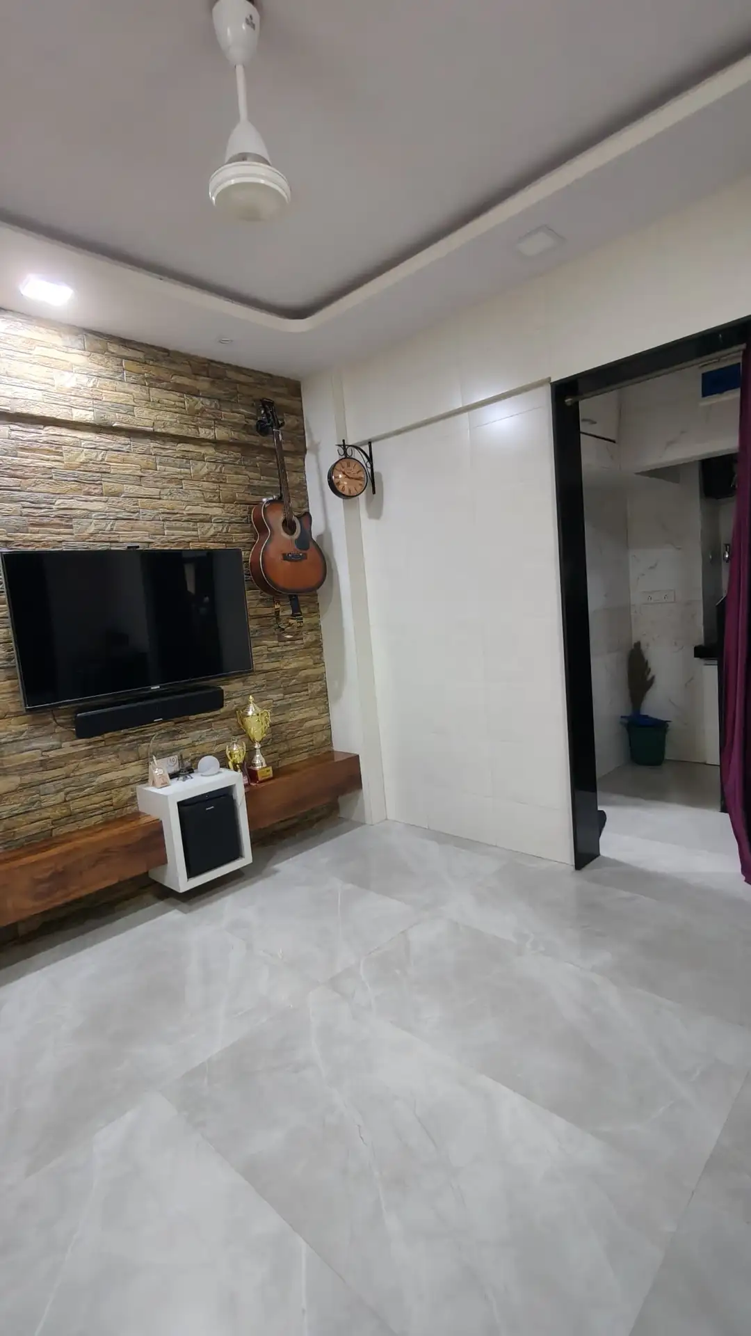 1 BHK Flat for Rent in Vasant Valley Complex, Goregaon East