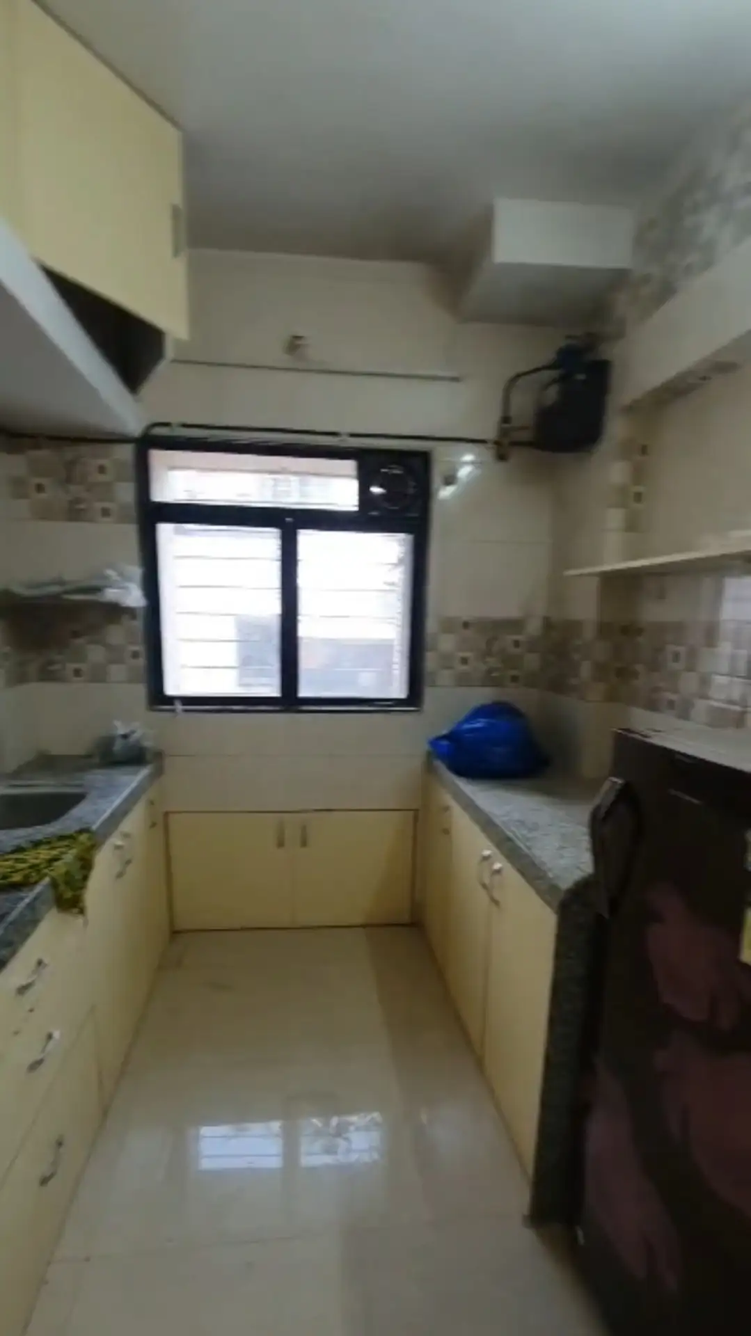 1 BHK Flat for Rent in Om Elegance Society , Malad West