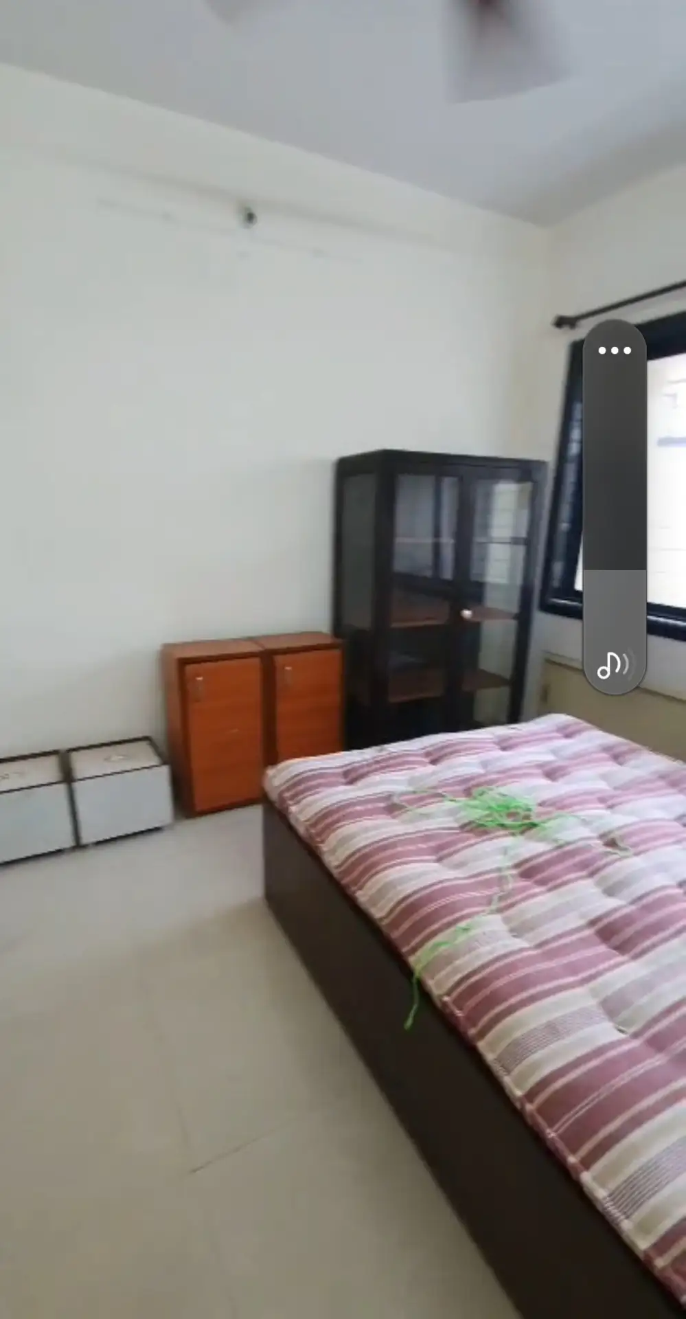 1 BHK Flat for Rent in Om Elegance Society , Malad West
