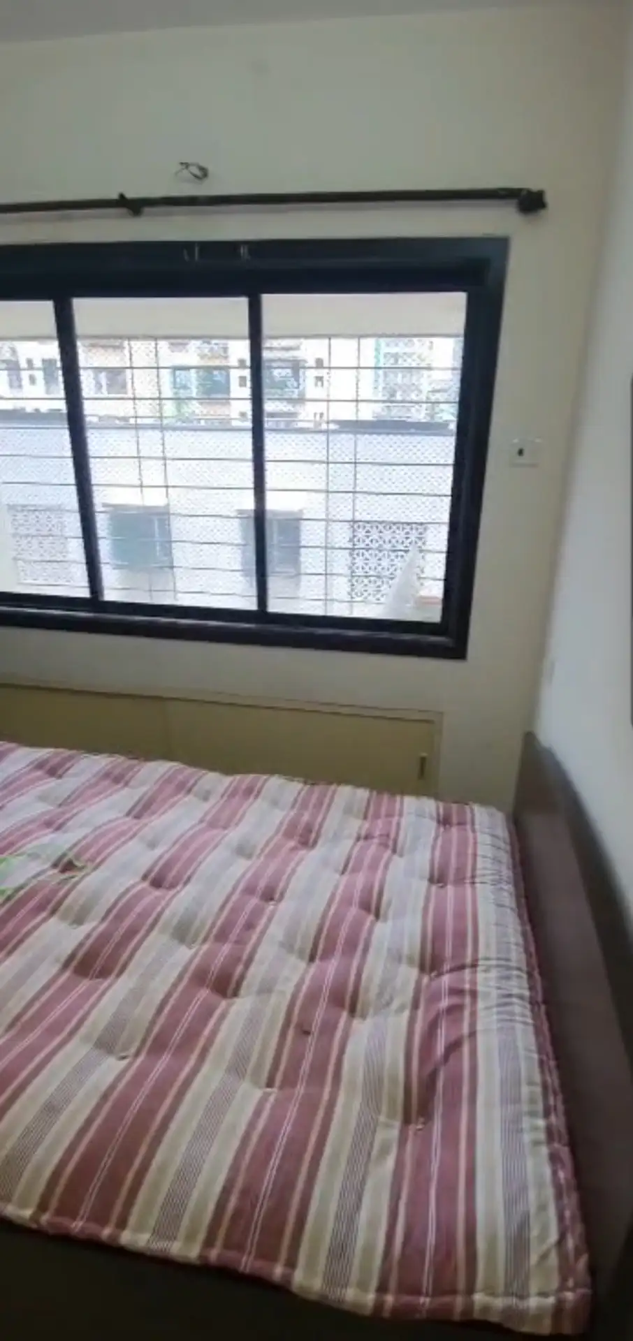 1 BHK Flat for Rent in Om Elegance Society , Malad West