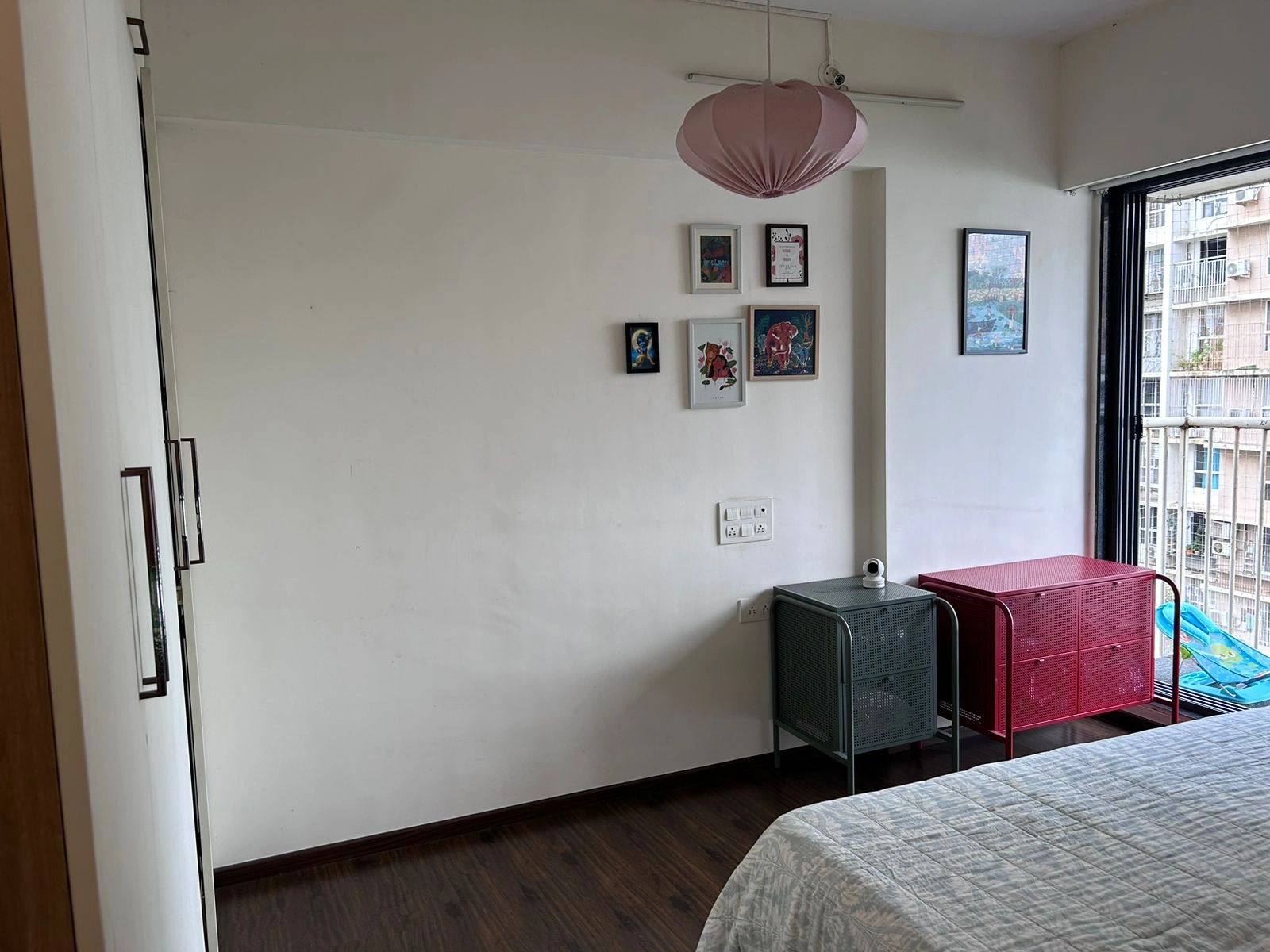 2 BHK Flat for Rent in Aspen Garden, Goregaon East