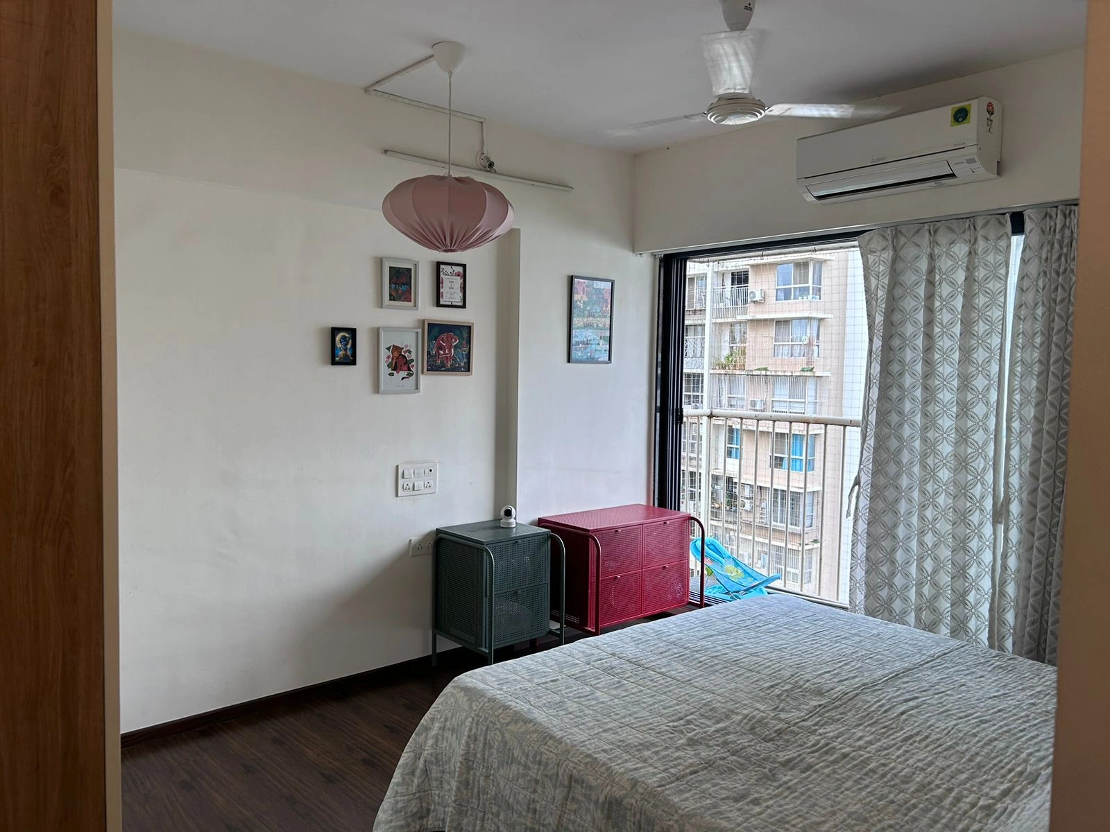 2 BHK Flat for Rent in Aspen Garden, Goregaon East