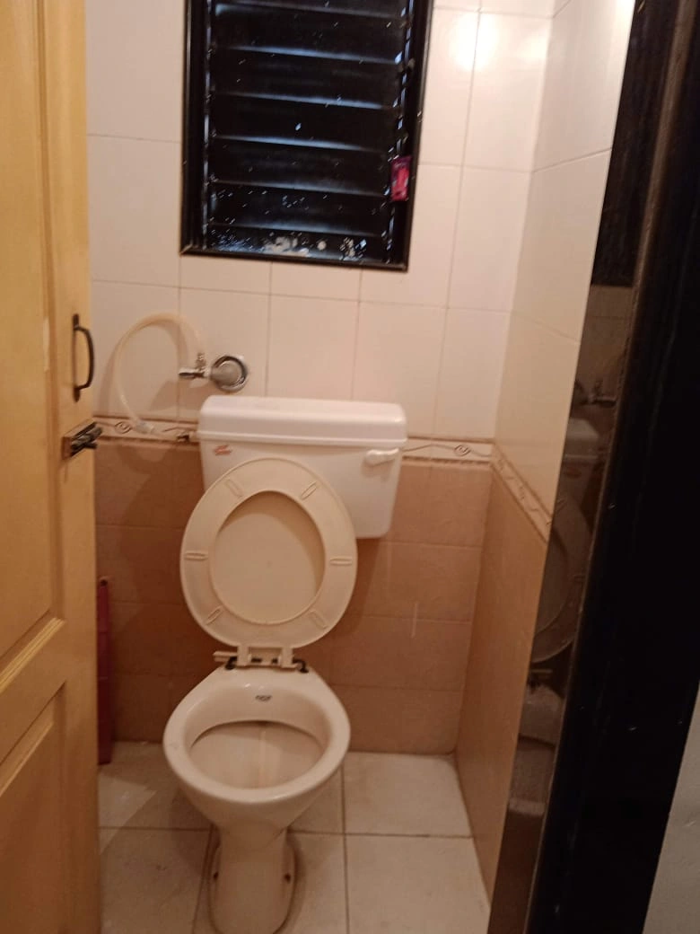 1RK Flat for Rent in Shiv Ganaga Complex, Malad West