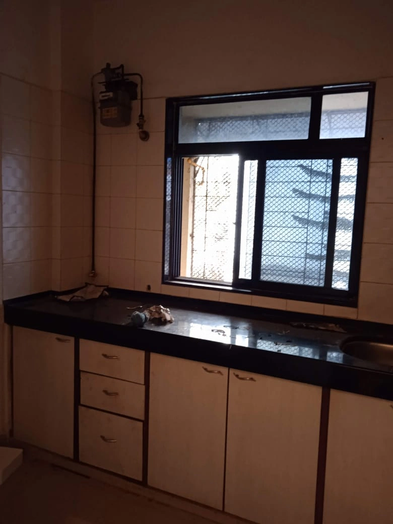 1RK Flat for Rent in Shiv Ganaga Complex, Malad West