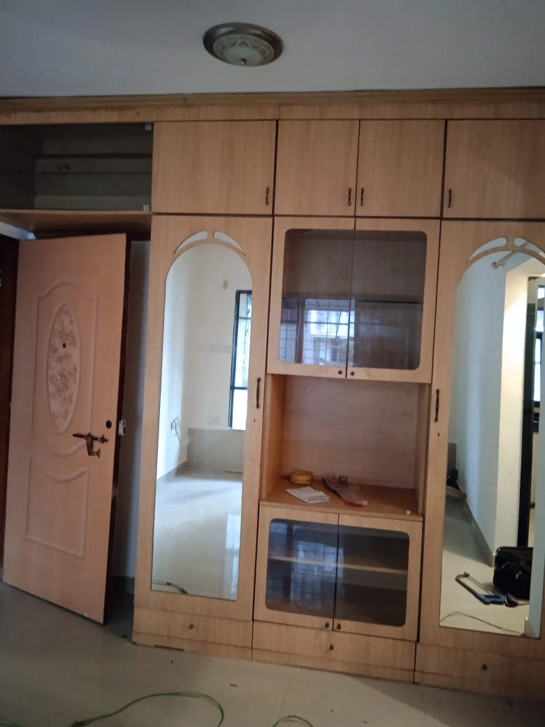 1RK Flat for Rent in Shiv Ganaga Complex, Malad West