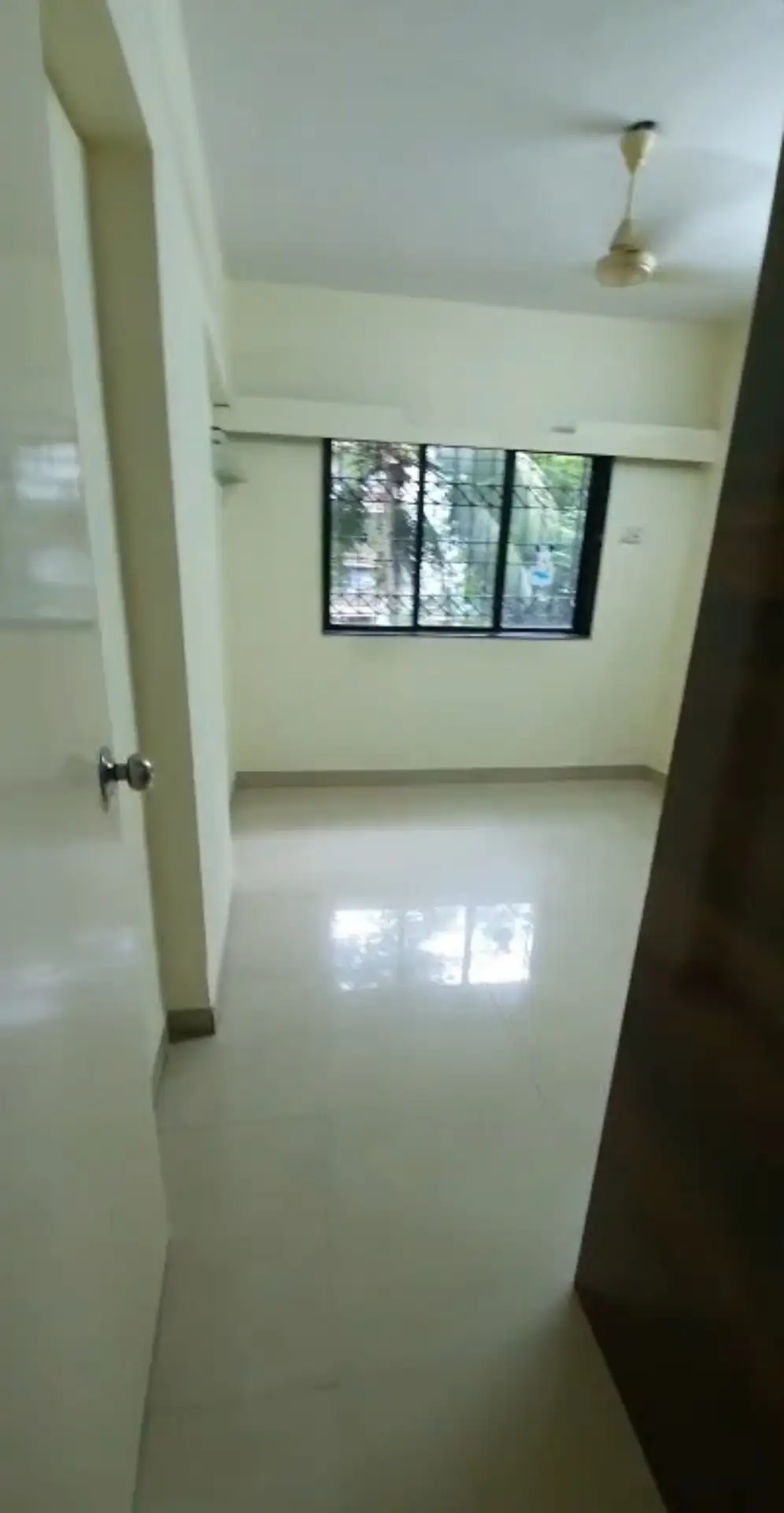 2 BHK Flat for Rent in Shiv Gauri Complex, Malad West