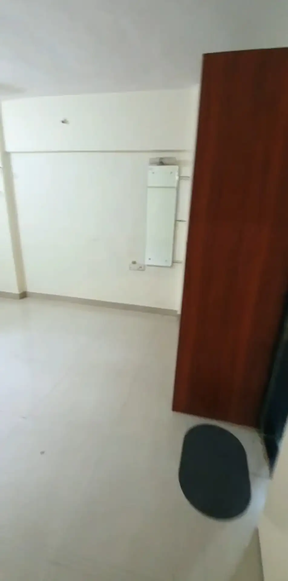 2 BHK Flat for Rent in Shiv Gauri Complex, Malad West