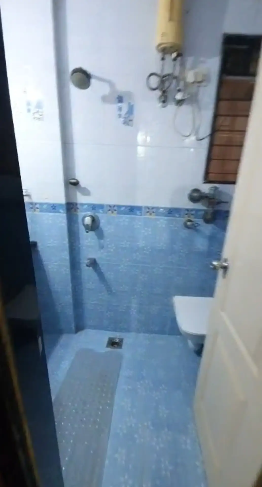 1 BHK Flat for Rent in Shiv Gauri Complex, Malad West