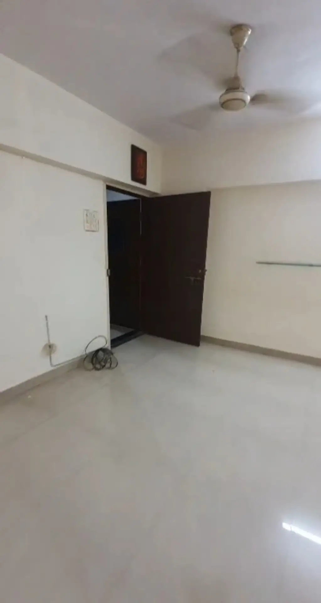 2 BHK Flat for Rent in Shiv Gauri Complex, Malad West