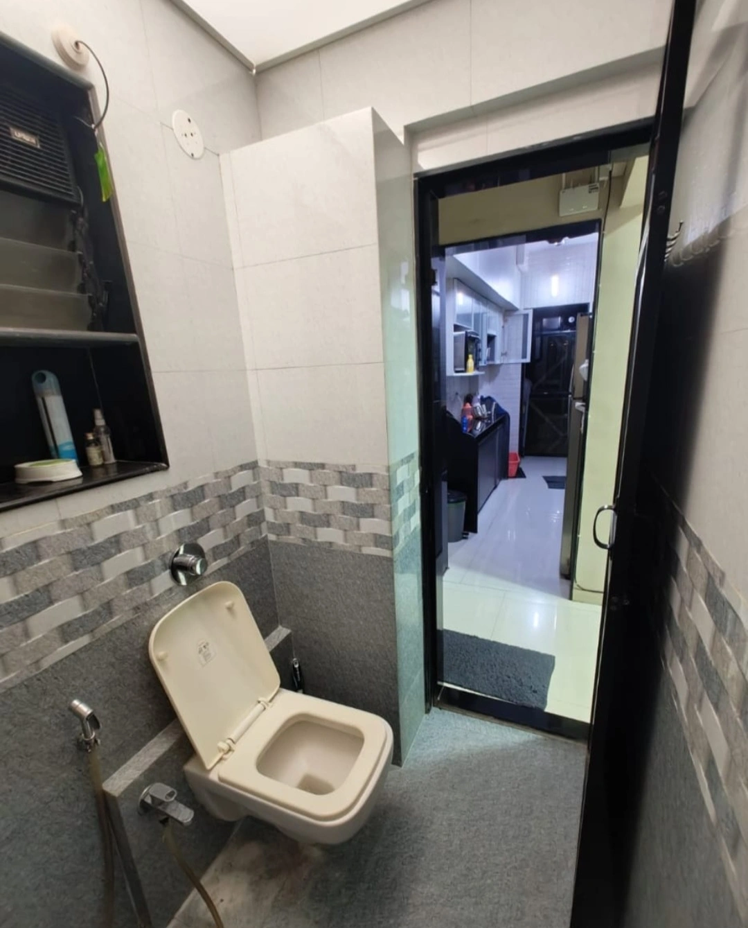 1 BHK Flat for Rent in Pleasant Park, Malad West