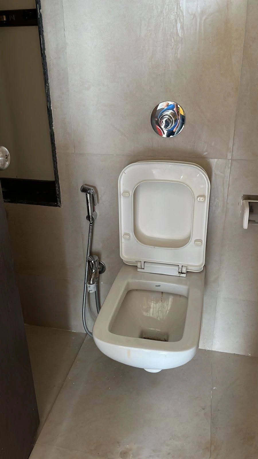 1 BHK Flat for Rent in Conwood Astoria Tower, Goregaon East