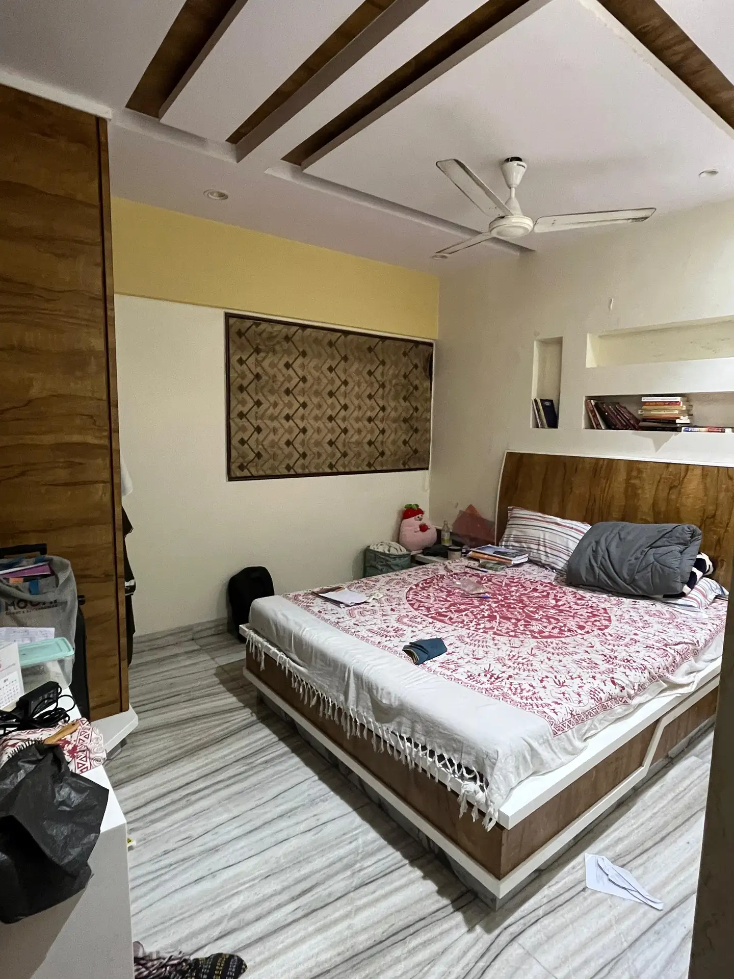 Single Room Girls only Flat for PG in Evershine Nagar, Malad West