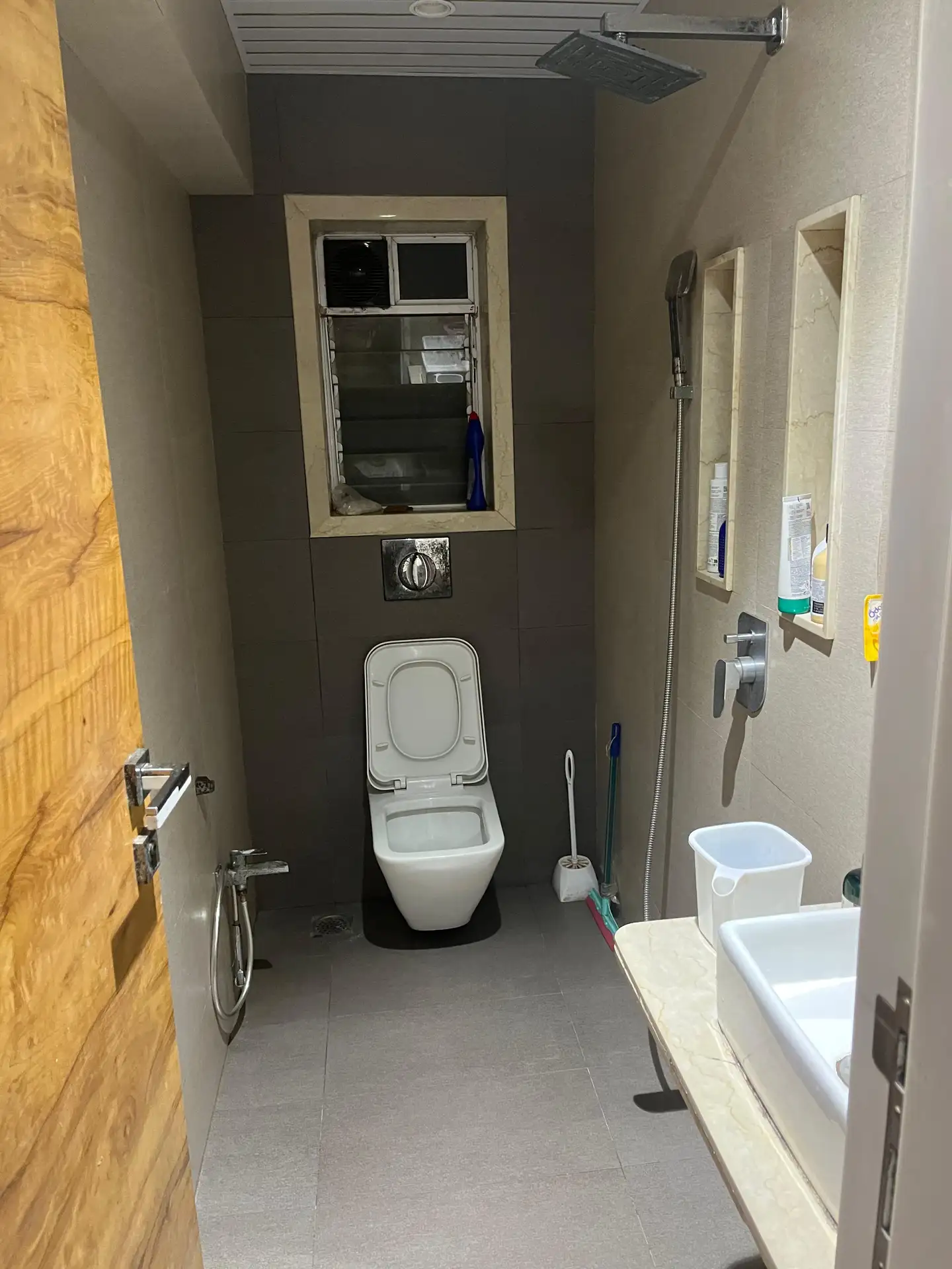 Single Room Girls only Flat for PG in Evershine Nagar, Malad West