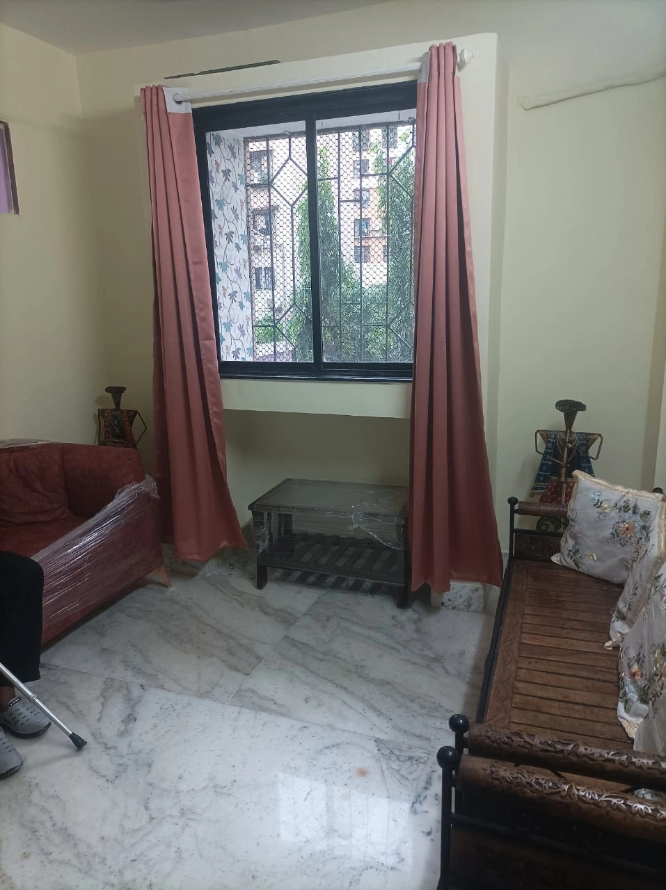 1.5 BHK Flat for Rent in Mantri Park, Goregaon East