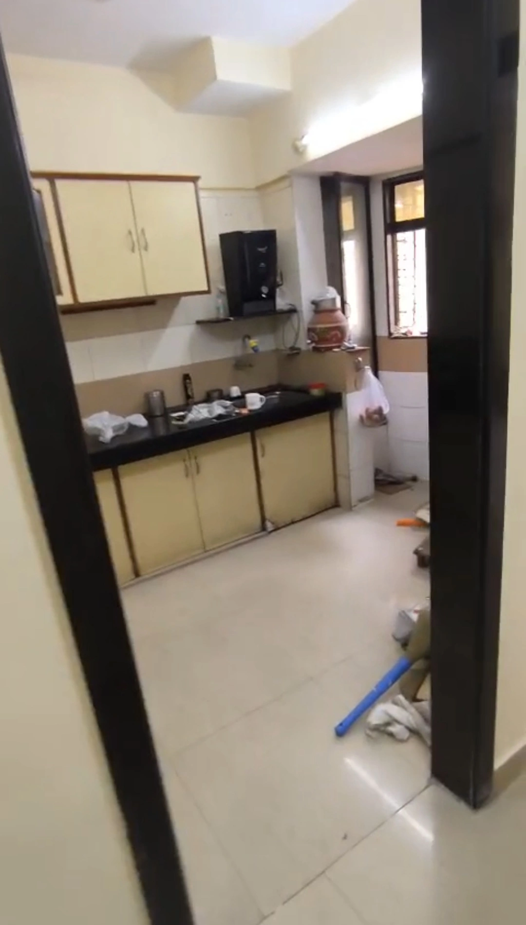2 BHK Flat for Rent in Blue Orbit Tower, Malad West