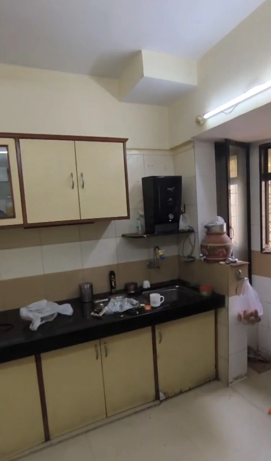 2 BHK Flat for Rent in Blue Orbit Tower, Malad West