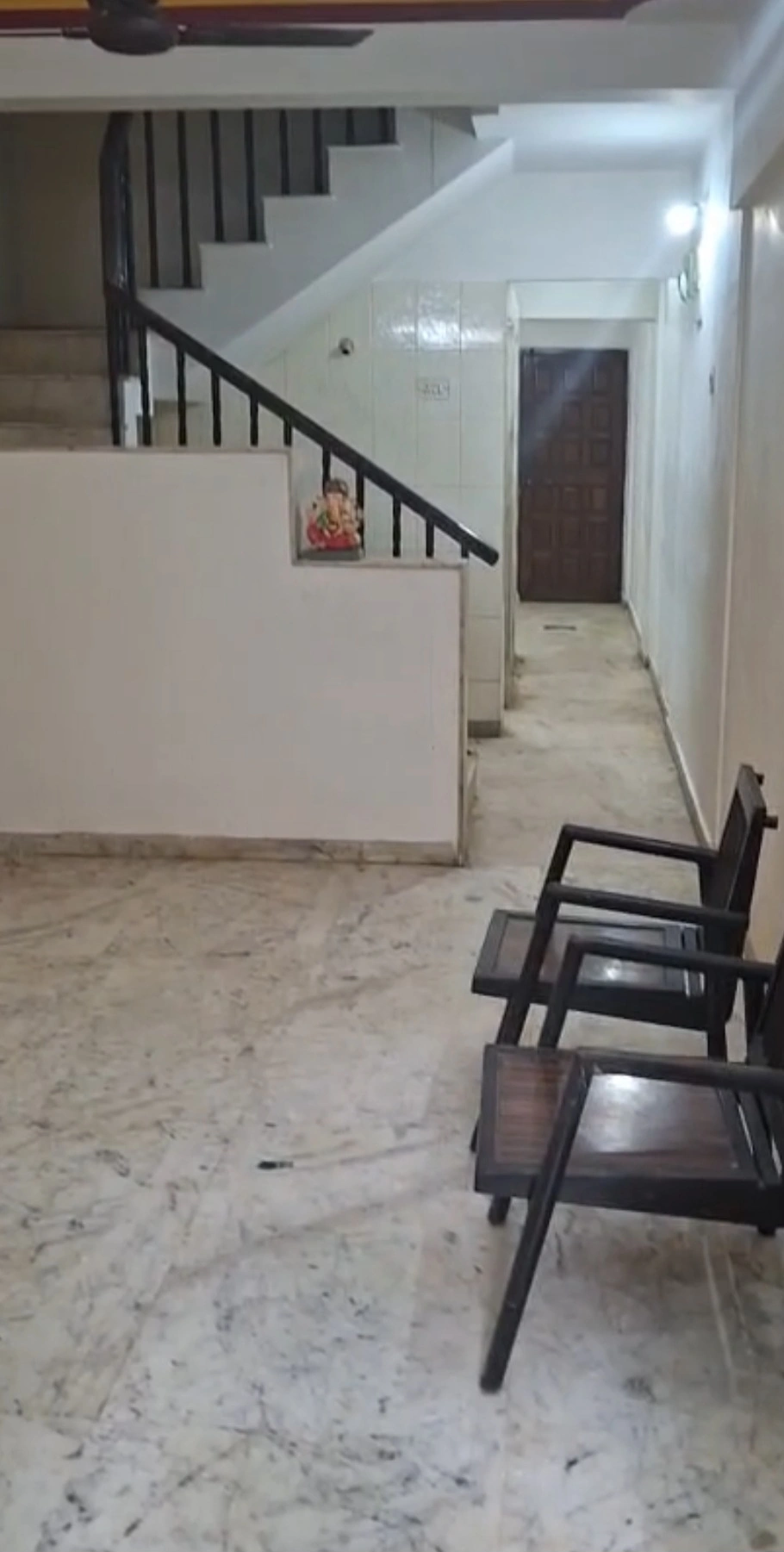 2 BHK Duplex for Rent in Unnant Nagar Duplex, Goregaon West