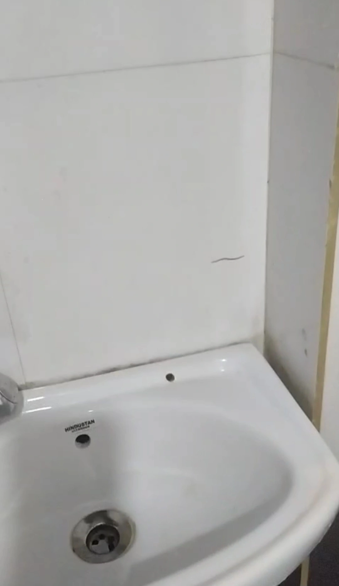 1RK Flat for Rent in Ahimsha Dham, Malad West