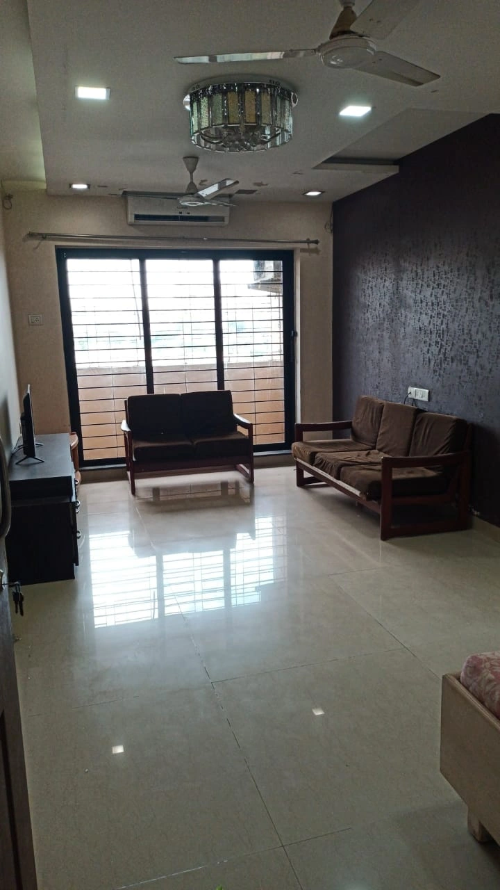 2 BHK Flat for Rent in Raheja Residency , Goregaon East