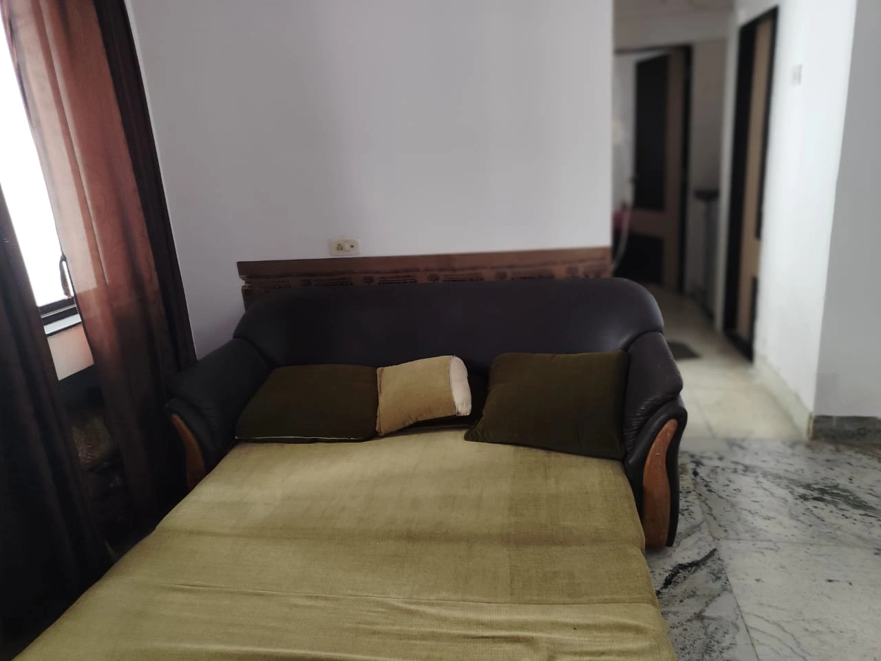 1.5 BHK Flat for Rent in Mantri Park, Goregaon East