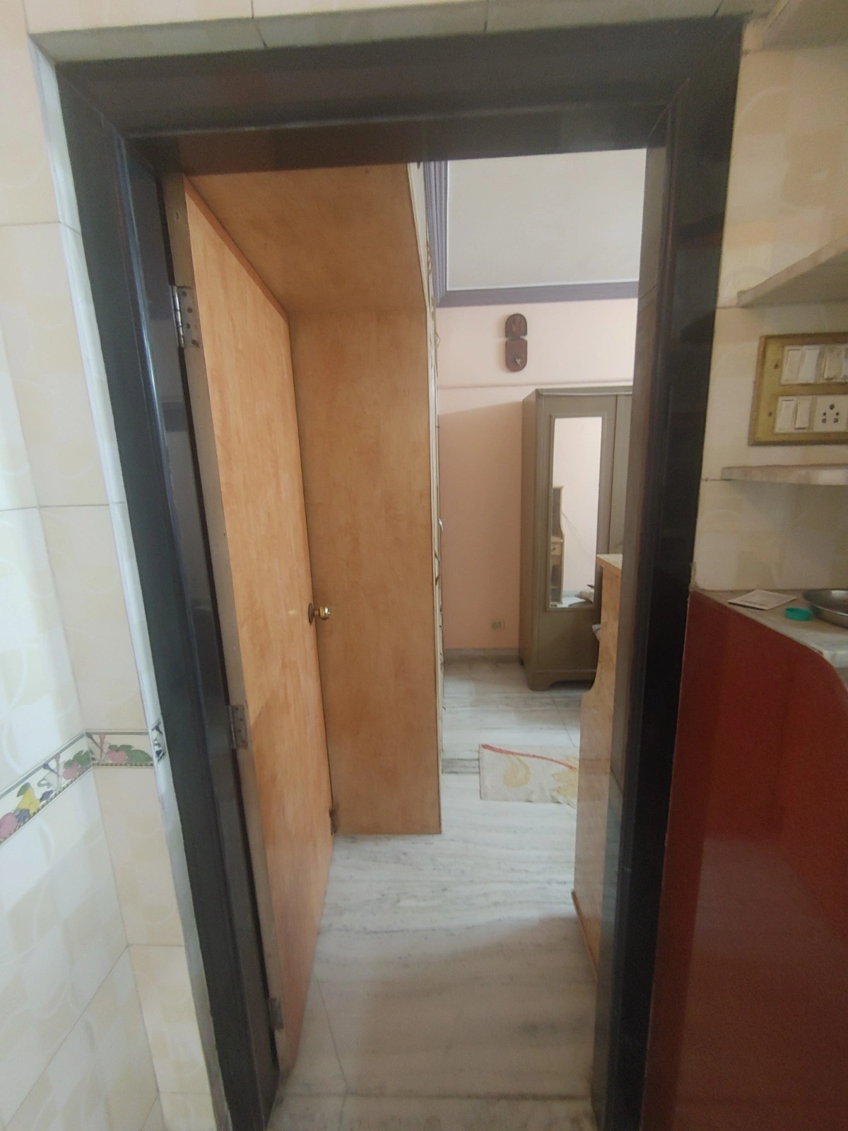 1 BHK Flat for Rent in Suraj Heights, Goregaon East