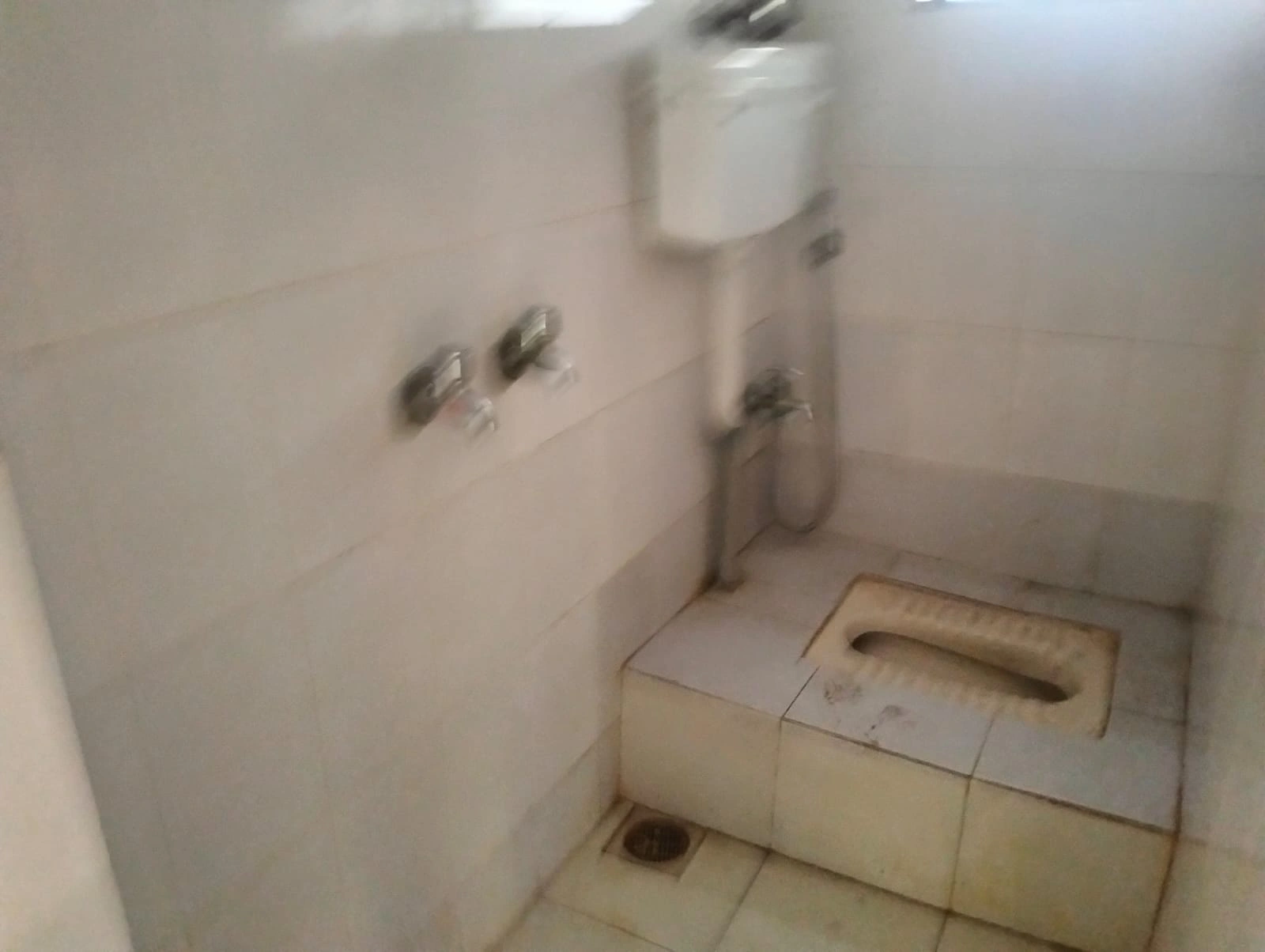 1 BHK Flat for Rent in Vasant Valley Complex, Goregaon East