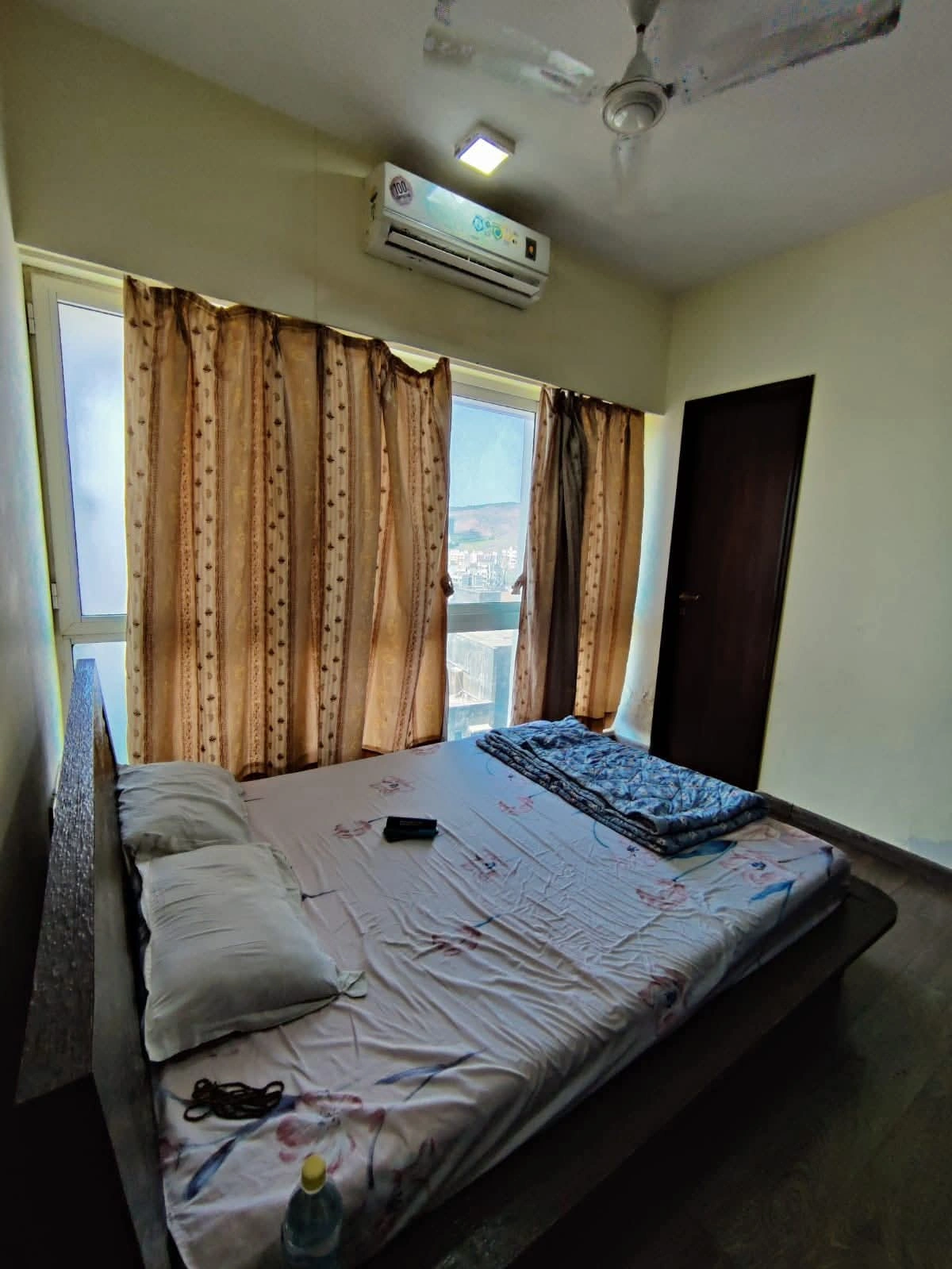 2 BHK Flat for Rent in Omkar Ananta , Goregaon East