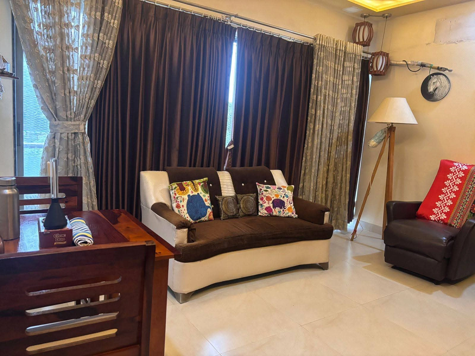 1 BHK Flat for Rent in Conwood Astoria Tower, Goregaon East