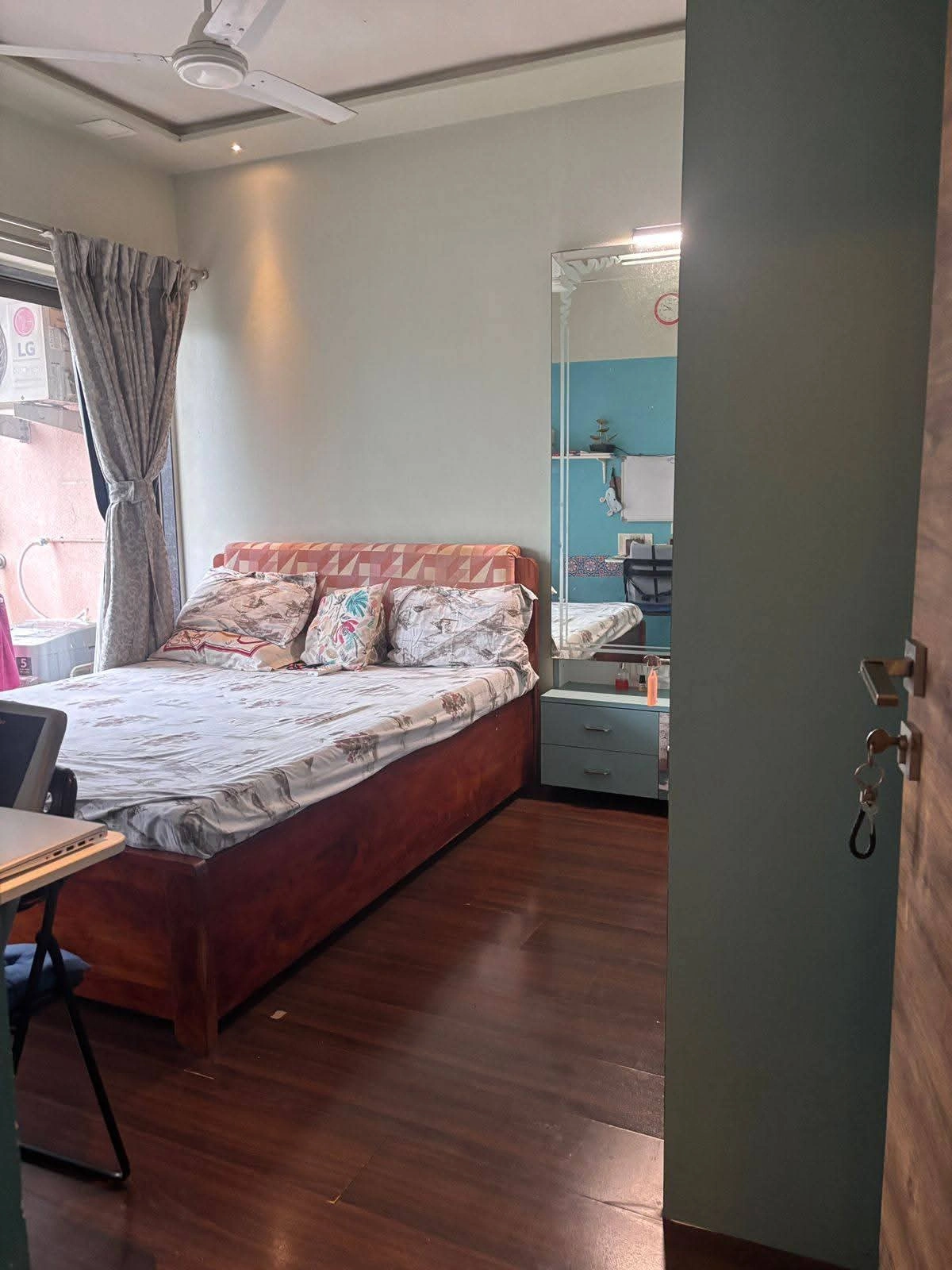 1 BHK Flat for Rent in Conwood Astoria Tower, Goregaon East